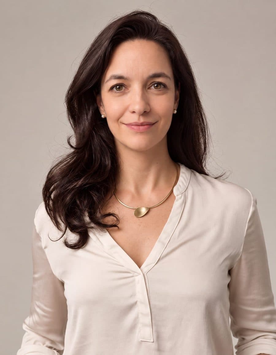 Carolina Ciola, Arquiteta, Urbanista & Lighting Designer — palestrante do CONAi 2026